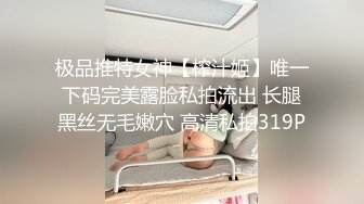 不是不爱老婆正因为爱所以我想让她和更多男人做爱况且我也喜欢老婆在别人胯下求饶的骚样也想让全世界看到她被疯狂插嘴的模样